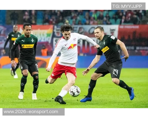 德甲前四强强对话即将上演22-23赛季首次巅峰对决 德甲前四强强对话即将上演22-23赛季首次巅峰对决