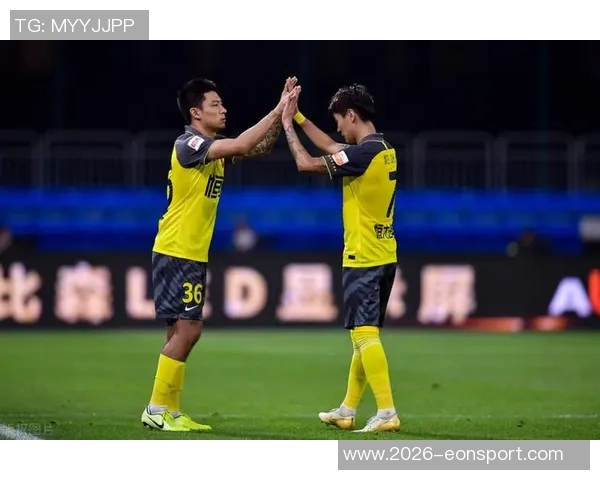 奥特强调换防策略对坎宁安施压三分球失准助力球队取胜 奥特强调换防策略对坎宁安施压三分球失准助力球队取胜