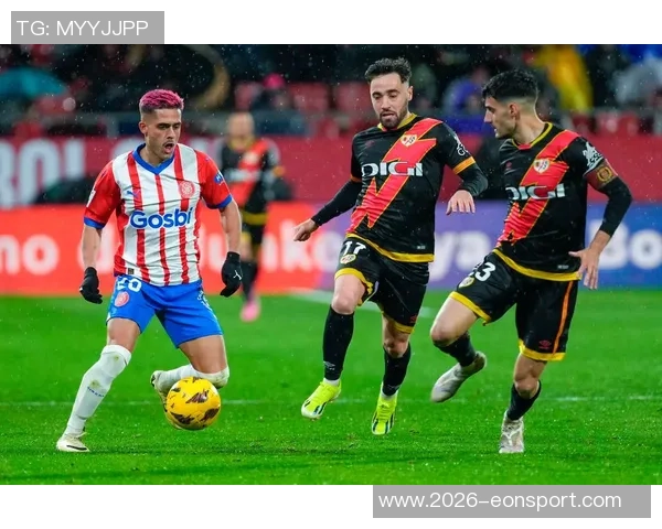 扬库托强调球队需尽快进球锁定胜局红牌后局势变得复杂困难 扬库托强调球队需尽快进球锁定胜局红牌后局势变得复杂困难