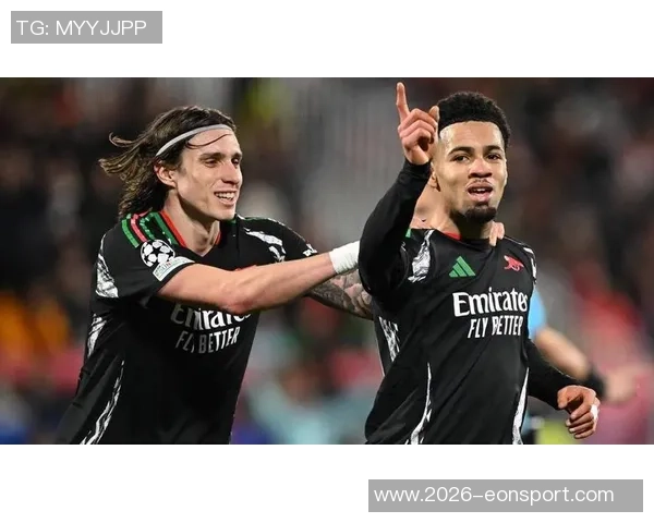 埃因霍温主帅严守纪律德斯特因迟到无缘欧冠首发阵容 埃因霍温主帅严守纪律德斯特因迟到无缘欧冠首发阵容