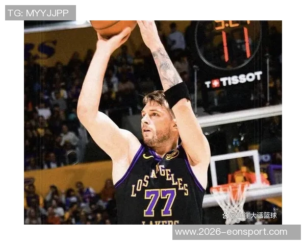 霍里谈东契奇三罚事件称其曾有类似行为这次遭反噬在所难免 霍里谈东契奇三罚事件称其曾有类似行为这次遭反噬在所难免