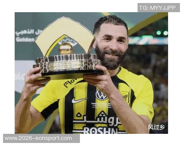 本泽马社交媒体庆祝战胜利雅得胜利强调团队承诺与重要胜利 本泽马社交媒体庆祝战胜利雅得胜利强调团队承诺与重要胜利