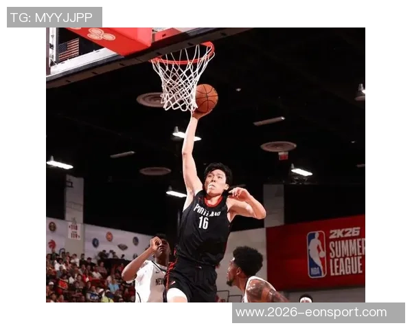 斯普利特限制杨瀚森进攻角色让其专注底角投篮发挥优势